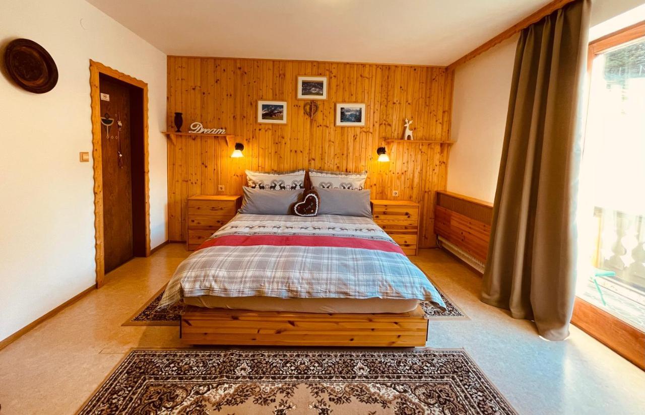 Alpenpension Gasthof راتتن المظهر الخارجي الصورة