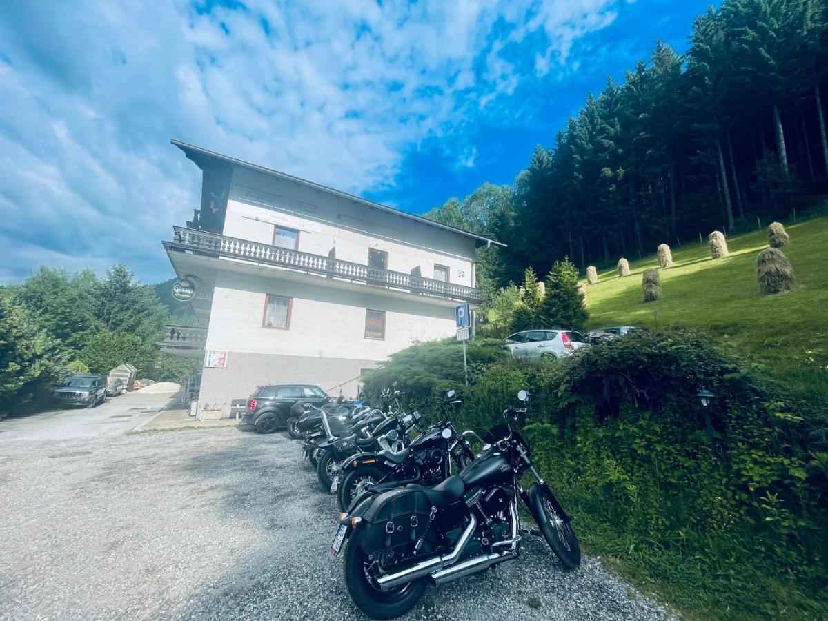 Alpenpension Gasthof راتتن المظهر الخارجي الصورة